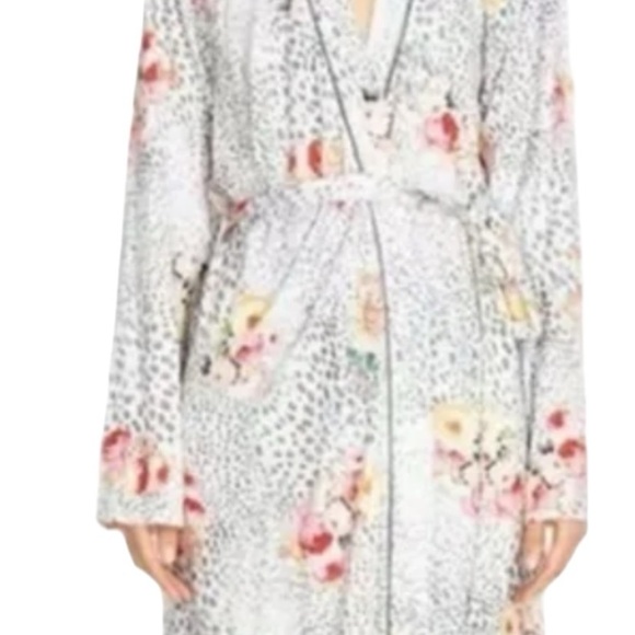 Johnny Was Winery Sleep Robe - Picture 2 of 7